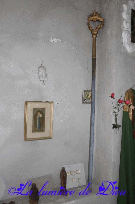 La Madone d'Utelle, le cloître de la chapelle