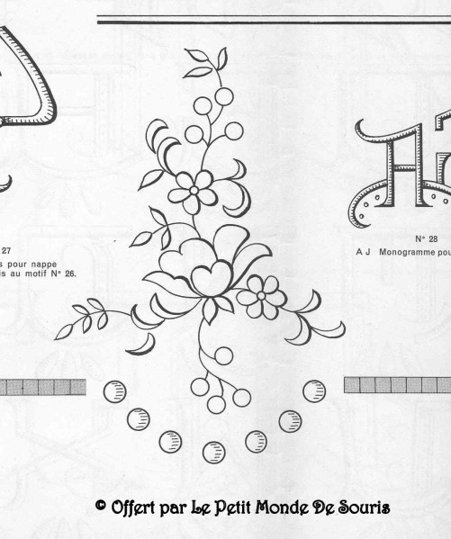 modèle gratuit fleurs en broderie traditionnelle