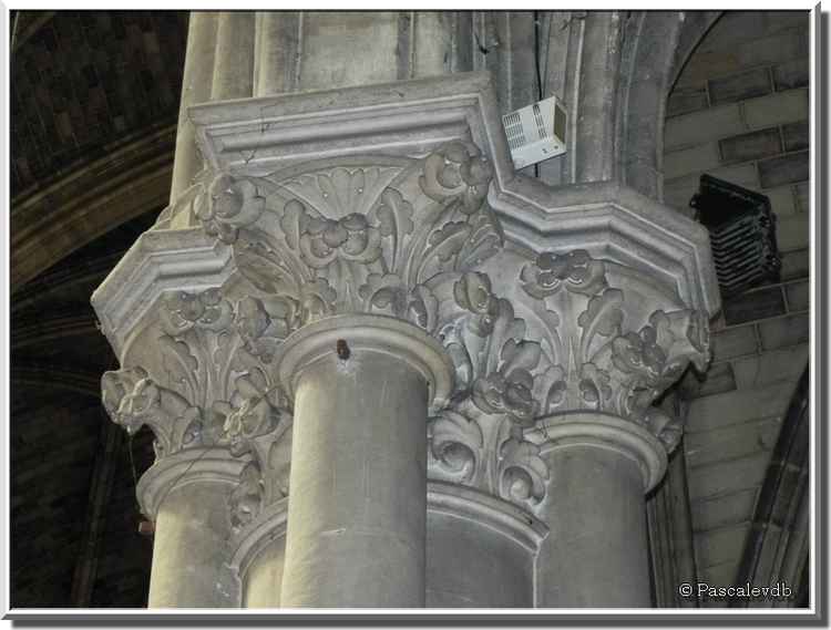 Bordeaux - L'église Saint Louis des Chartrons - 2/5