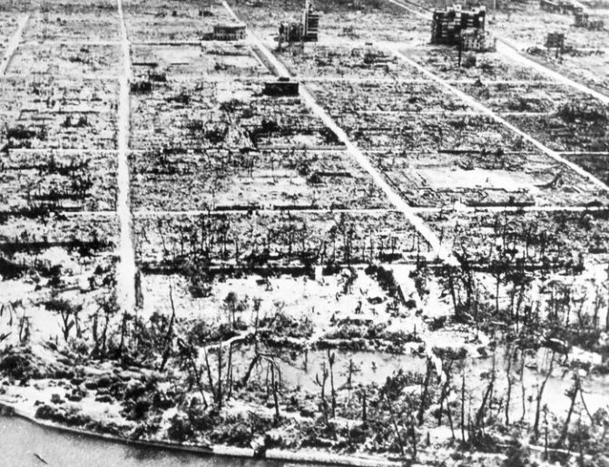 Hiroshima après la Bombe | Histoire et analyse d'images et oeuvres