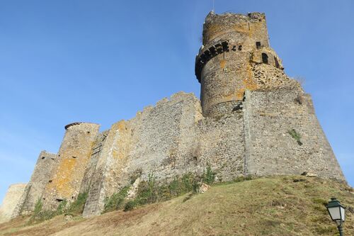 Le Château de Tournoël à VOLVIC