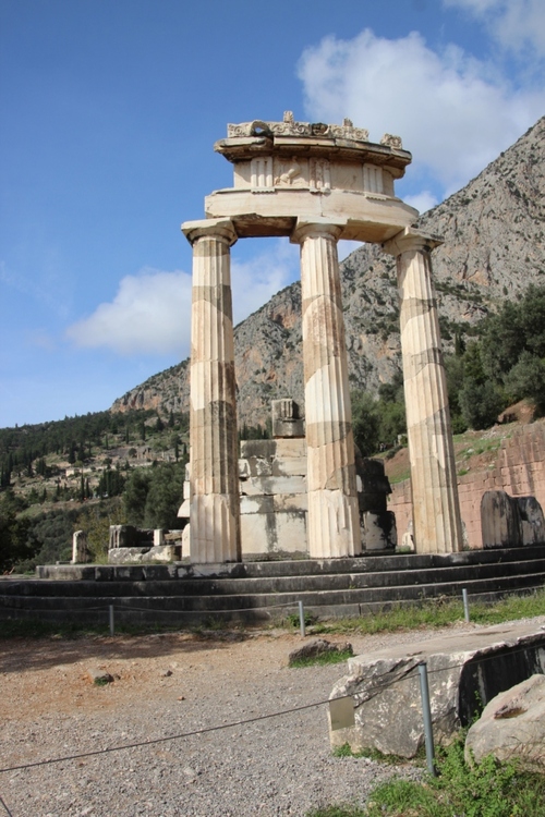 Delphes : le sanctuaire d'Athéna