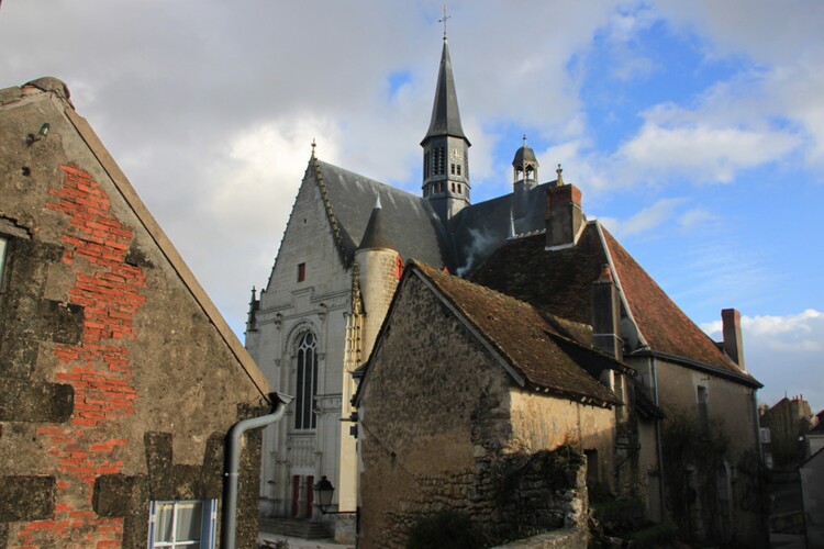 LE VILLAGE DE MONTRÉSOR