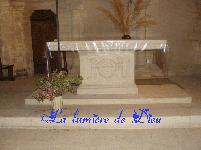 Colleville sur mer : église ND de l'Assomption