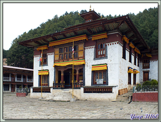 Blog de images-du-pays-des-ours : Images du Pays des Ours (et d'ailleurs ...), Panorama 3D de Lhodrakarchu (Kharchhu ou Karchu Dratsang Monastery) - Chamkhar - Bumthang - Bhoutan