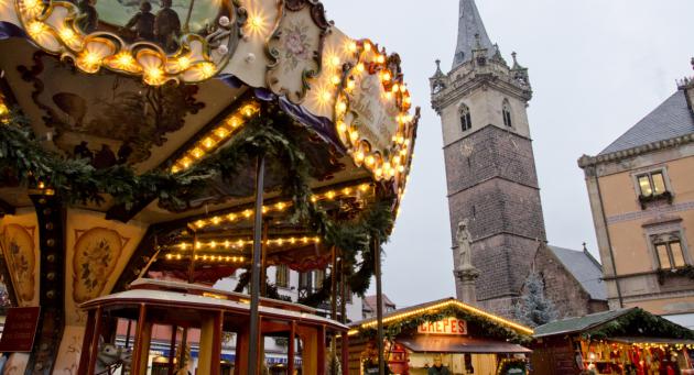 Du 23 novembre au 29 décembre, le marché de Noël de Mulhouse met à l'honneur artisanat local et bredala.