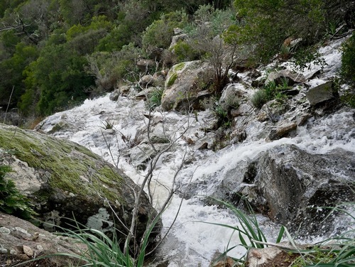 Début de la cascade, juste sous le chemin