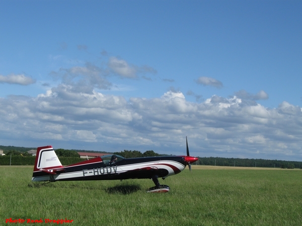 René Drappier a photographié l'entraînement d'aviateurs au terrain d'aviation de Châtillon sur Seine 