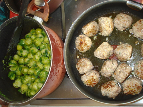 Des Keftas d'Agneau aux Choux de Bruxelles