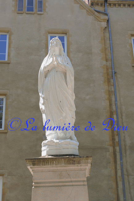 Paray le Monial : Le parc des chapelains