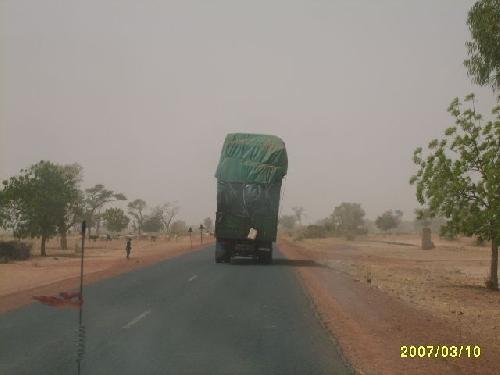 Mali Sur la route de Sévaré à Bamako