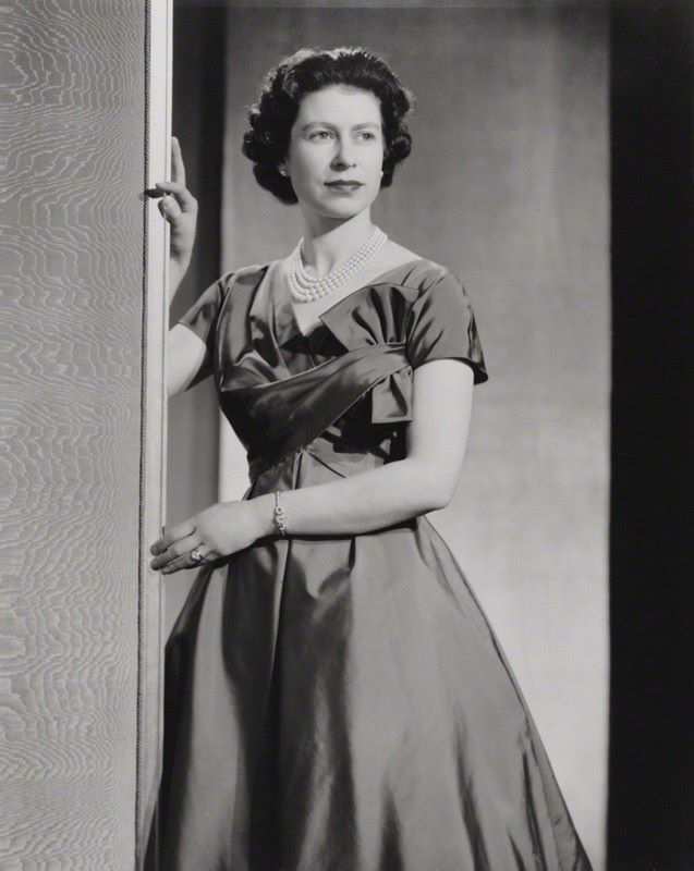 La reine en 1958