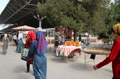 Le bazar de Marguilan (Ouzbékistan)