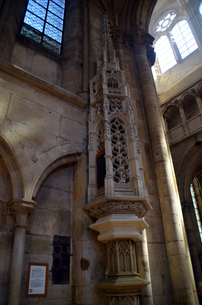 Visite de Semur-en-Auxois avec Régine