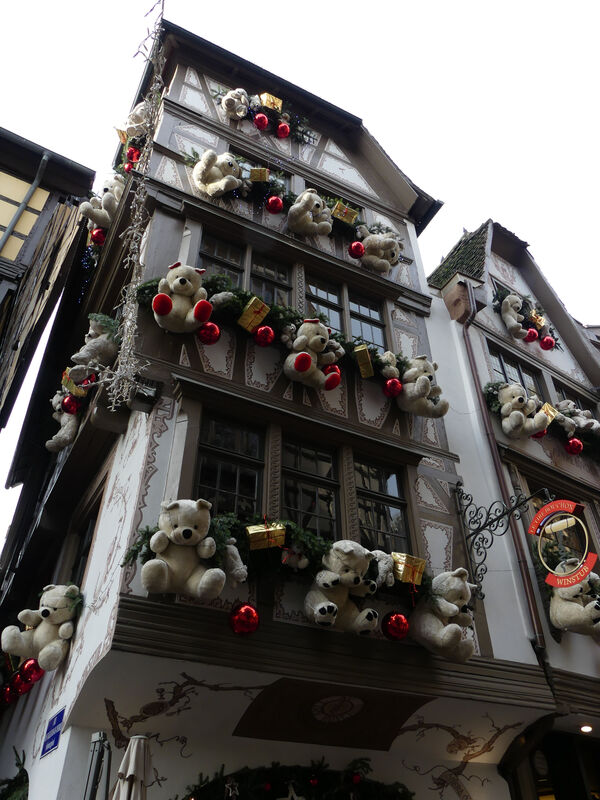 MARCHES  DE  NOEL  EN  ALSACE - STRASBOURG