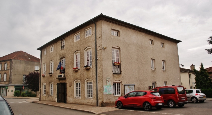 La Mairie - Saint-Just-en-Chevalet