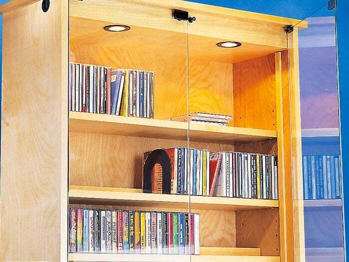 Tout le monde avait des armoires à disques compacts et à cassettes dans sa maison dans les années 1990.