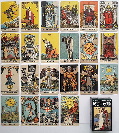 Tarot vs oracle