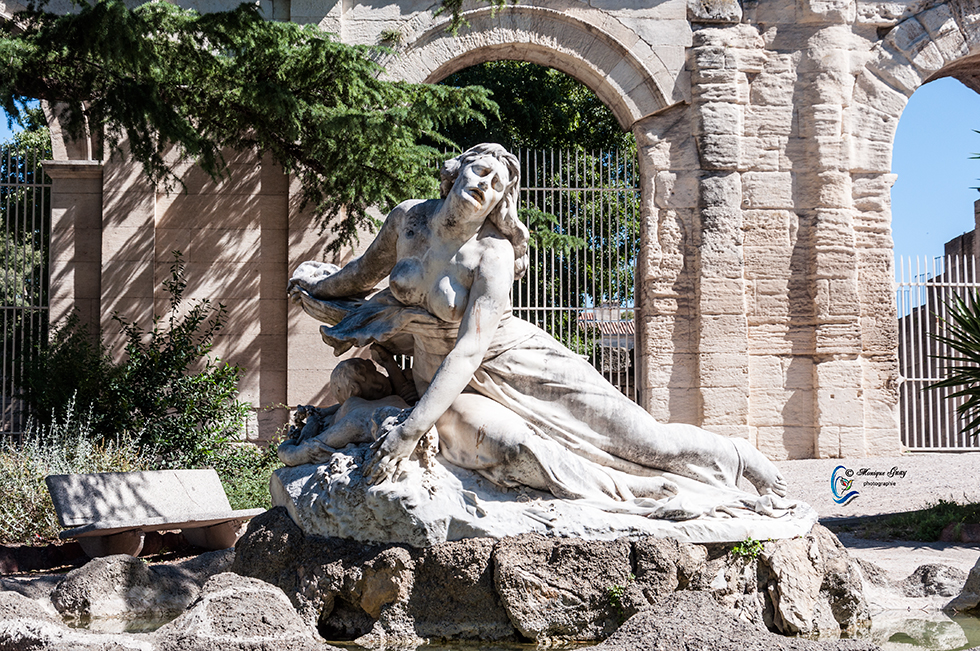 Statue de Niobé à Arles