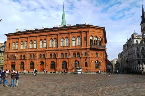 Le Musée des Arts étrangers à Riga