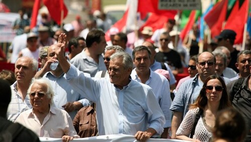 Portugal : pour une politique patriotique de gauche 100 000 personnes dans les rues de Lisbonne ! le discours de Jeronimo de Sousa secrétaire général du PCP ! (IC.fr- 11/06/2015) 