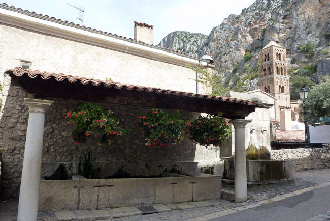 Vacances 2022 : Visite de Moustiers-Sainte-Marie et des gorges du Verdon