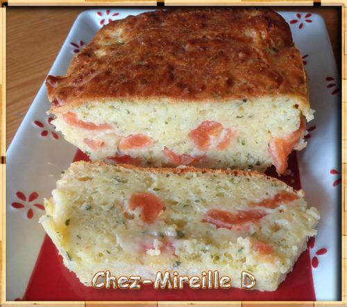 Petit Cake aux Tomates, Mozzarella et Basilic