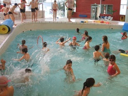 Drôle de séance à la piscine