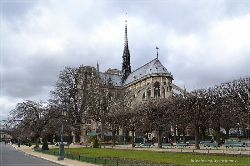 Notre Dame de Paris au cœur de l’Île de la Cité