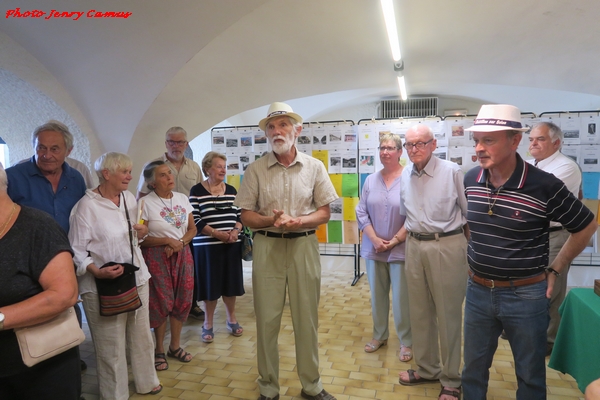 Les Amis du Châtillonnais ont fêté la parution de leur 300 ème "cahier", avec une exposition rétrospective