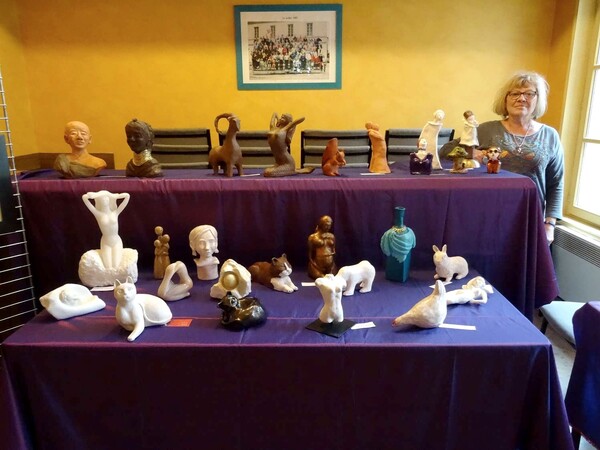  "Talents Cachés" à Puits, a présenté une superbe exposition de peintures, et de produits artisanaux