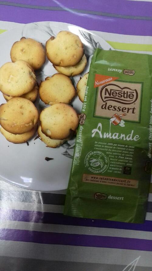 Nestlé dessert amande