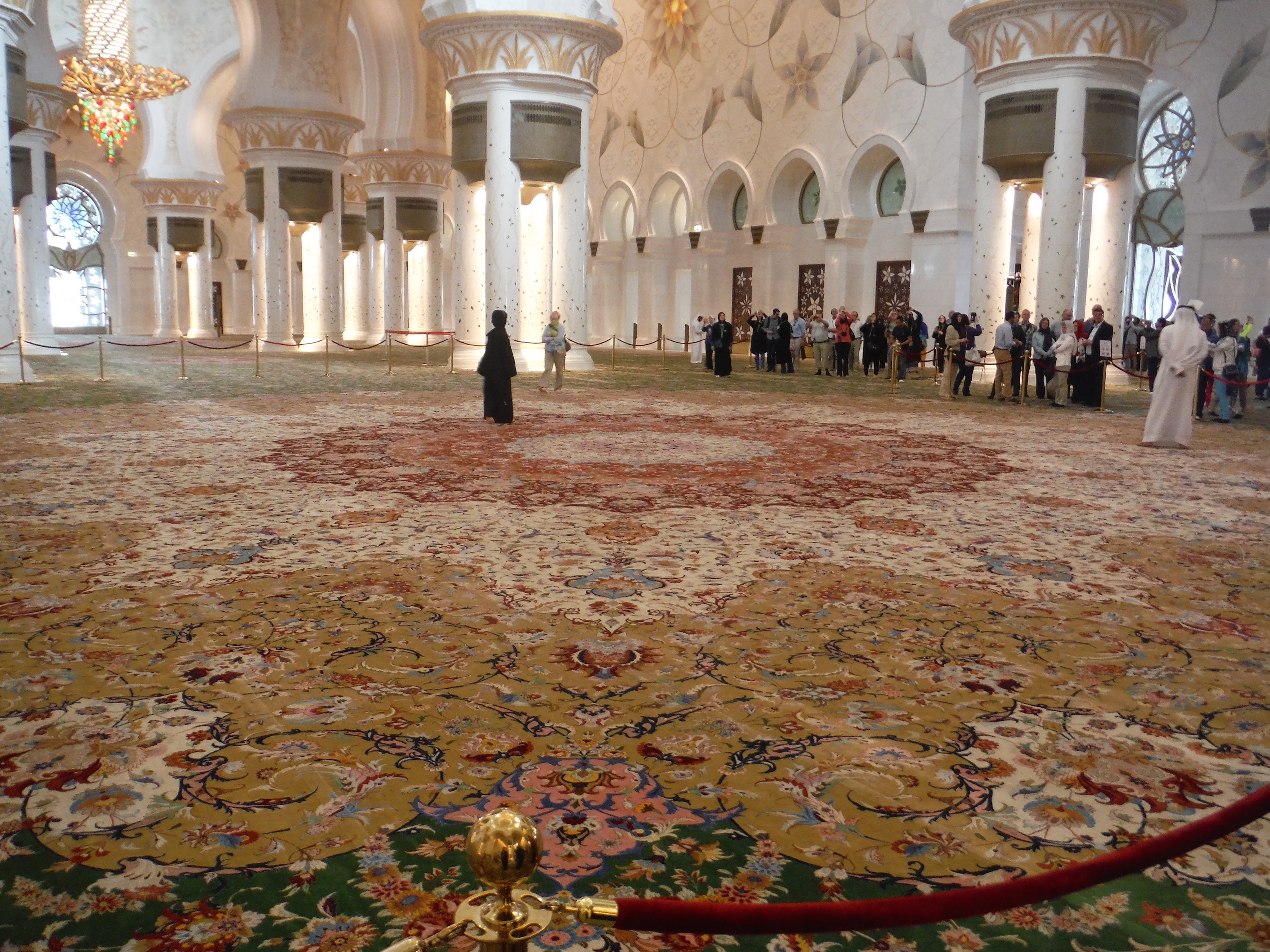 La mosquée Sheikh Zayed d'Abu Dhabi..... - audreyairlines