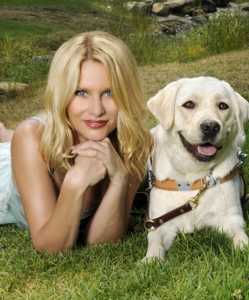 Nicolette Sheridan et son chien Oliver.