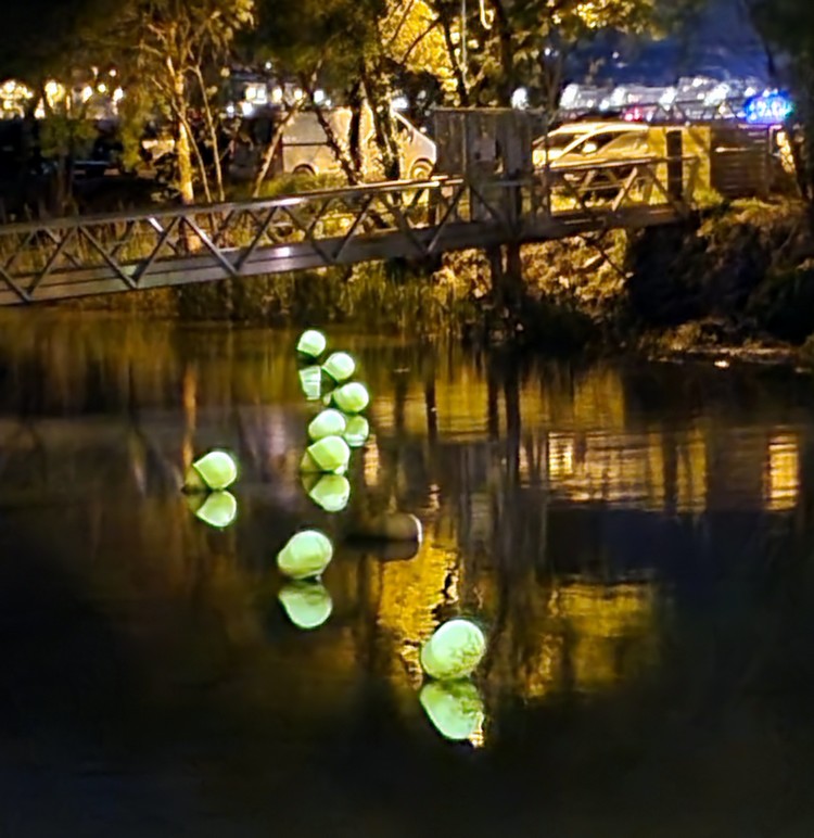 Bouées lumineuses