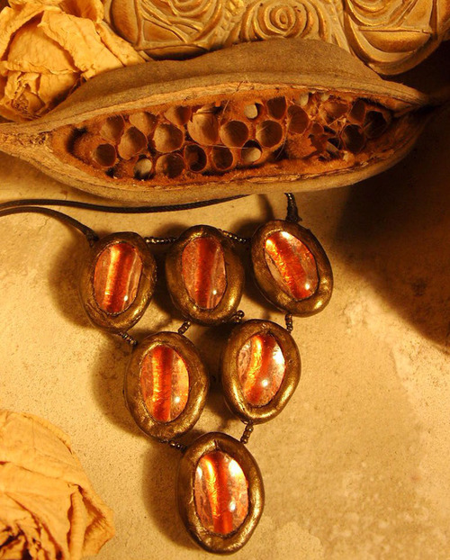 Colliers en perles de verre façon Murano 