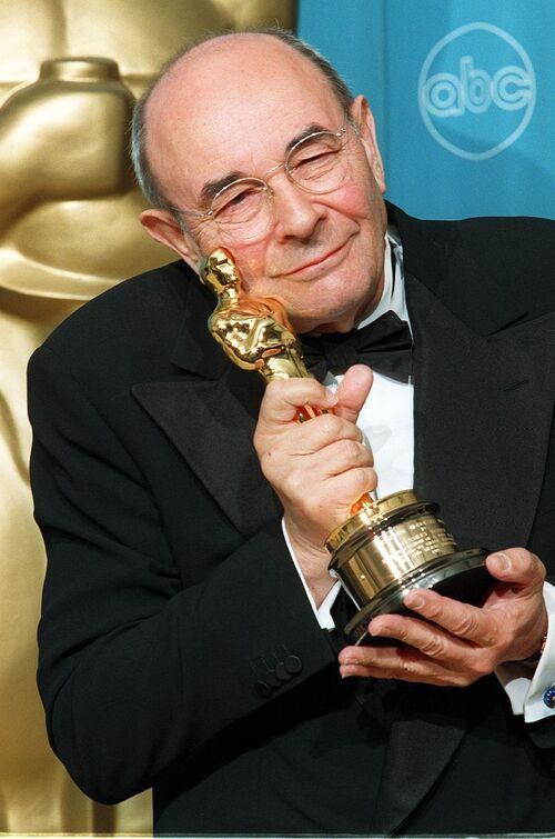 Mort du réalisateur Stanley Donen