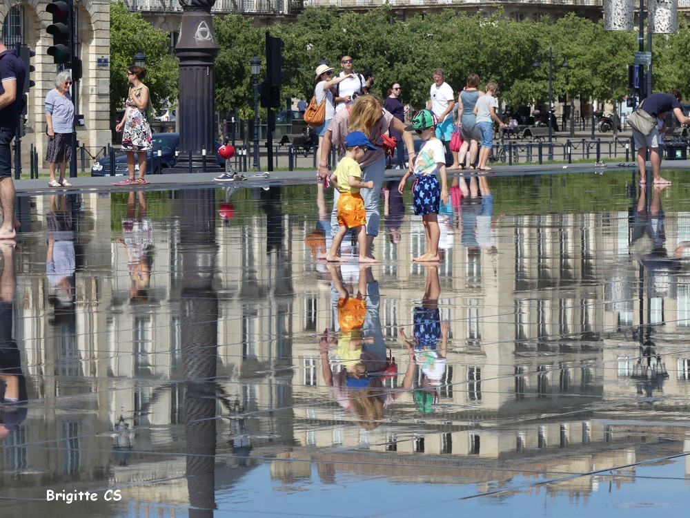Le miroir d'eau à Bordeaux - été 2016