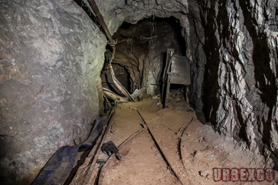 mine de bauxite abandonnée du sud de la France, urbex