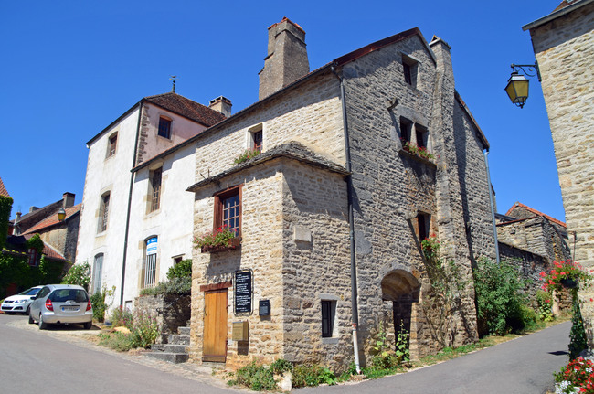 ☻ Escapade en Bourgogne avec Arlette : 2) Le village de Châteauneuf-en-Auxois