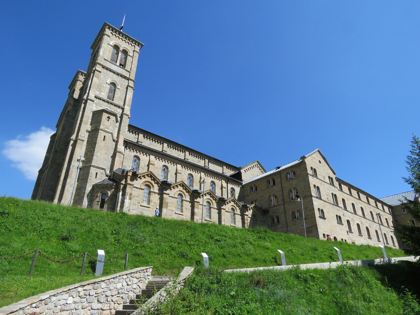 Notre-Dame de la Salette (38)