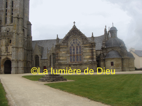 Pleyben : L'enclos paroissial