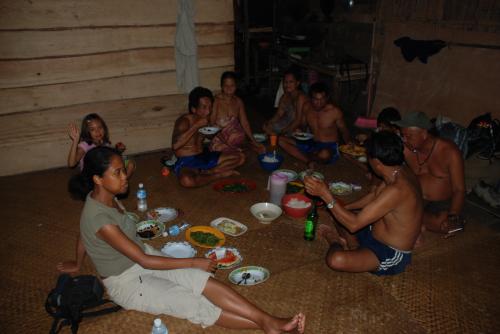 Mercredi 17 juillet Rendez-vous en terre inconnue chez les Iban
