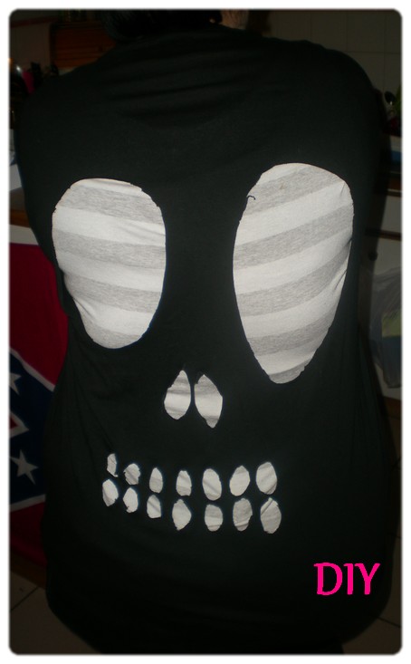 Mon premier DIY - Le t-shirt tête de mort.