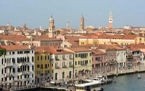 Départ de Venise avec le Poesia 
