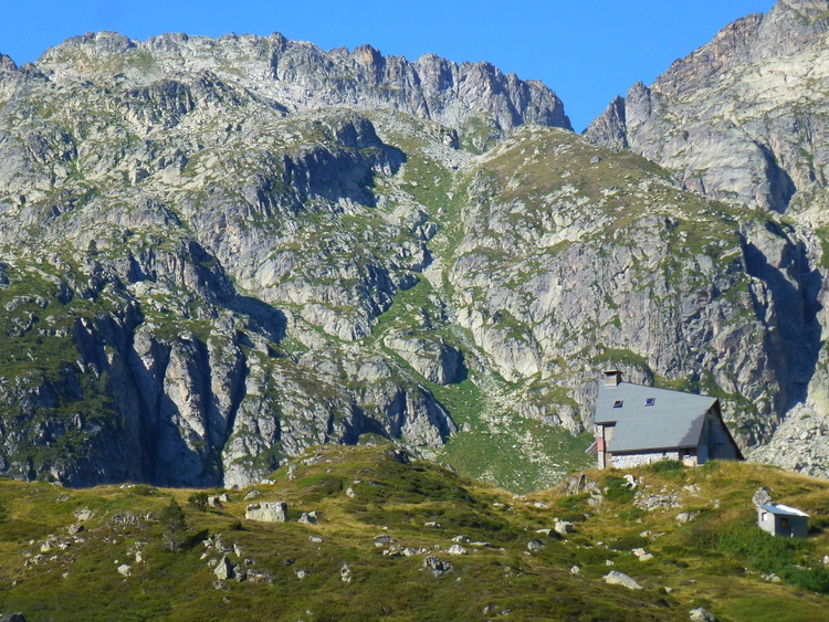 Refuge et lac d'Ilhéou N°2