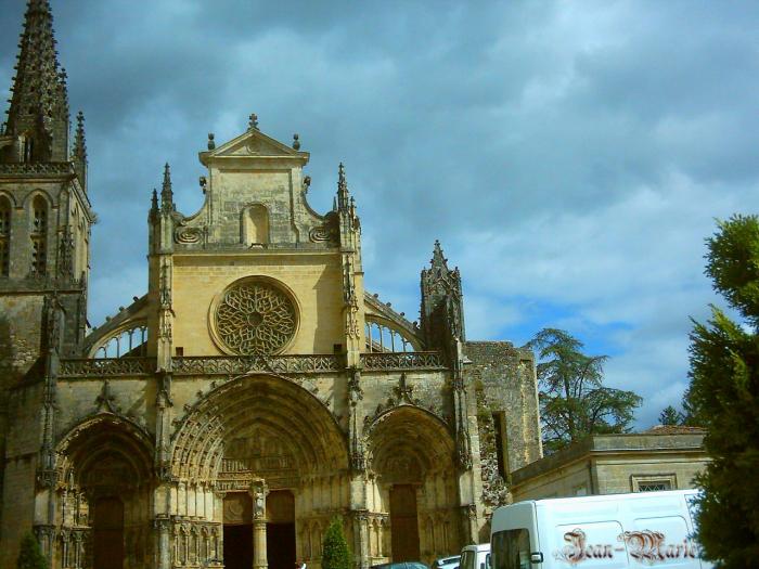 Léglise Saint-Jean-Baphiste de Bazas (gironde)