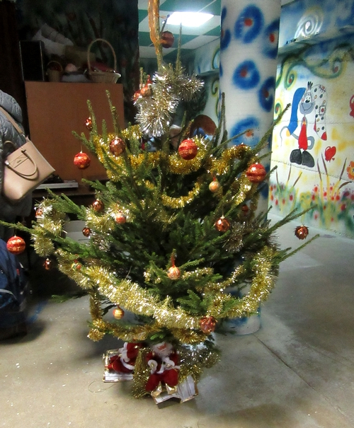 Le marché de Noël de l'école Saint-Bernard de Châtillon sur Seine...