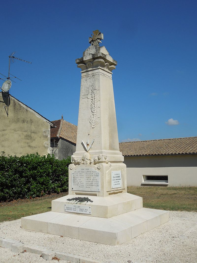 Saint-Georges-Antignac, war memorial.jpg