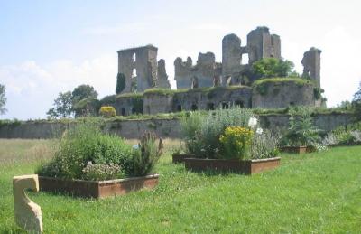 LE CHATEAU DE LAGARDE PRES DE MIREPOIX
